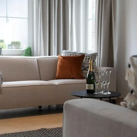 Huswell - Family House With A Beautiful View In Damme וילה