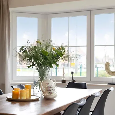 Huswell - Family House With A Beautiful View In Damme *